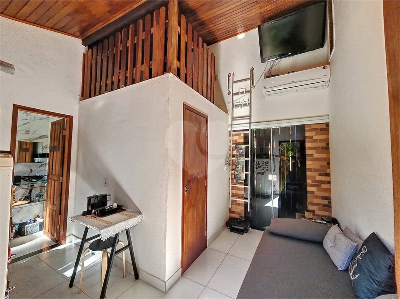 Casa em condomínio à venda com 3 quartos, sendo 1 suíte,  em Rasa, Armação dos Búzios, RJ