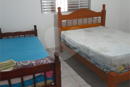 Casa à venda com 2 quartos em Indaiá, Bertioga, SP