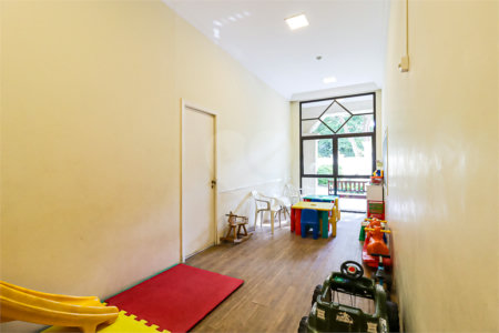 Apartamento à venda com 4 quartos, sendo 3 suítes, em Brooklin Paulista, São Paulo, SP