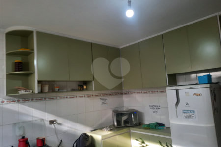 Sobrado à venda com 3 quartos, sendo 1 suíte,  em Interlagos, São Paulo, SP