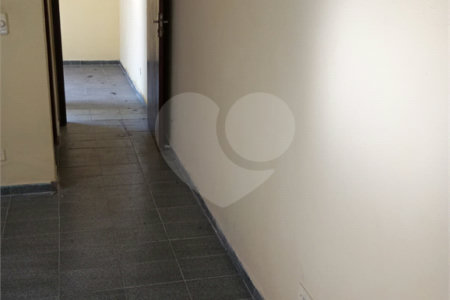 Casa à venda com 3 quartos, sendo 2 suítes, em Jardim Maria Duarte, São Paulo, SP
