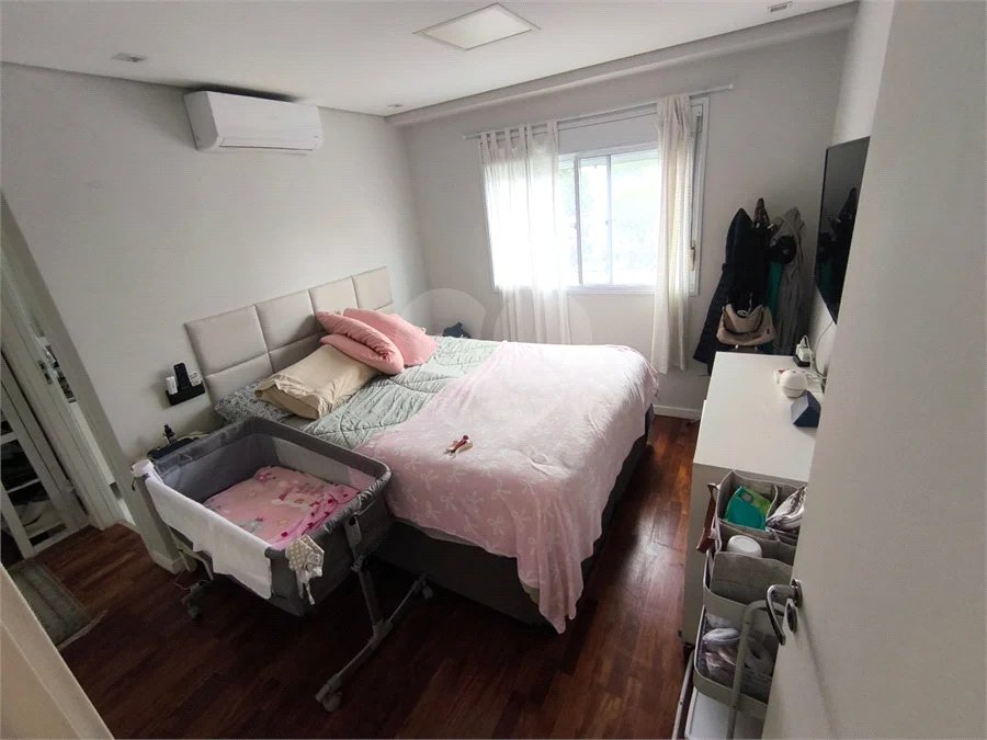 Apartamento à venda com 3 quartos, sendo 1 suíte,  em Jardim Vazani, São Paulo, SP