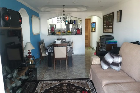 Apartamento à venda com 2 quartos, sendo 1 suíte,  em Vila Vermelha, São Paulo, SP
