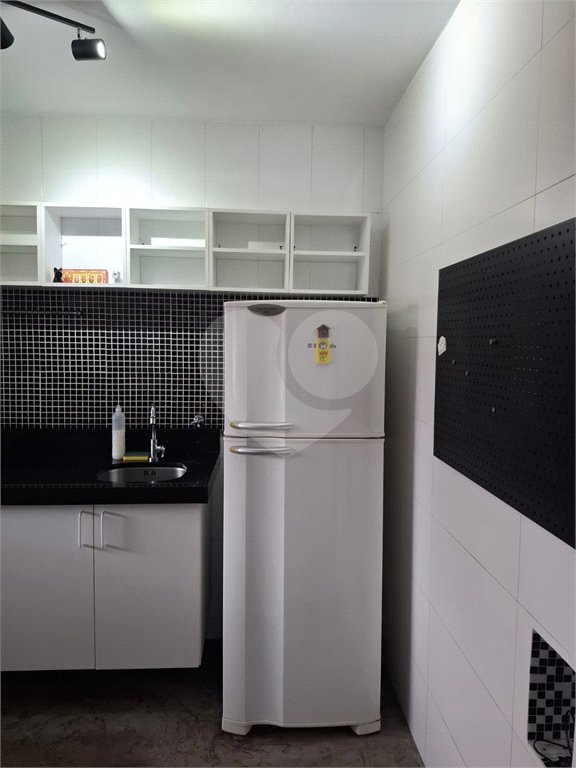 Apartamento moderno e mobiliado, 1 dormitório 1 banheiro, sala de star com varanda, cozinha americana, na Vila Olímpia.