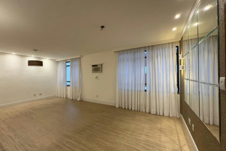 Apartamento com 3 dormitórios à venda, 145 m² por R$ 1.350.000,00 - Pompéia - Santos/SP