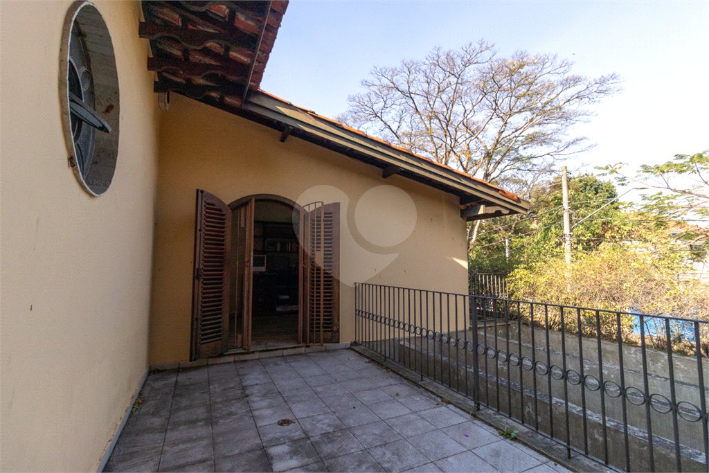 Casa à venda com 4 quartos, sendo 1 suíte, em Campo Belo, São Paulo, SP