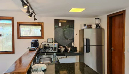 Casa em condomínio à venda com 2 suítes em Marina, Armação dos Búzios, RJ