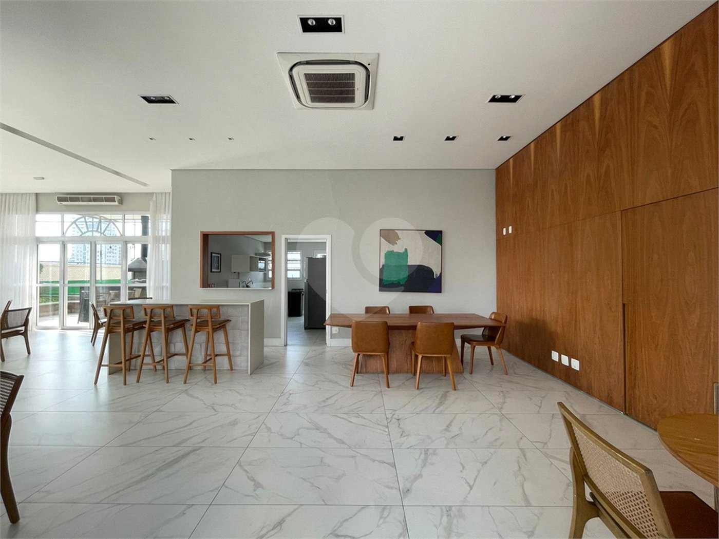 Apartamento à venda com 3 suítes em Vila Romana, São Paulo, SP