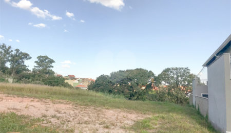 Terreno à venda em Fazenda Santana, Valinhos, SP