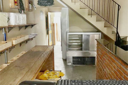 Sobrado à venda com 4 quartos em Vila Gomes Cardim, São Paulo, SP