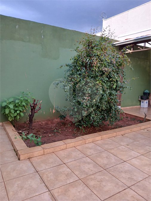 Casa à venda com 2 quartos em Jardim Klayton, Birigüi, SP