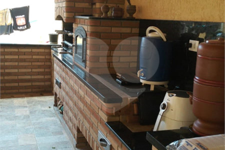 Chácara à venda com 3 suítes em Chácaras Copaco, Arujá, SP
