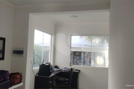 Casa à venda com 6 quartos, sendo 1 suíte, no condomínio Cafezal IV, Itupeva - SP