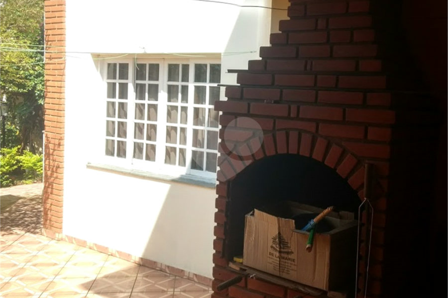 Sobrado à venda com 4 quartos, sendo 2 suítes, em Tremembé, São Paulo, SP