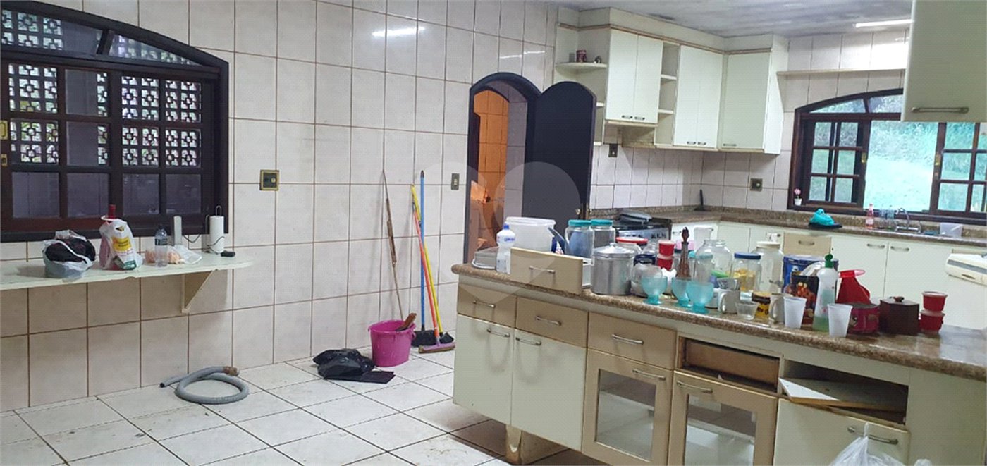 Chácara à venda com 3 quartos, sendo 1 suíte, em Chácaras Copaco, Arujá, SP