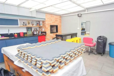Casa à venda com 3 quartos, sendo 1 suíte, em Jardim Monte Kemel, São Paulo, SP