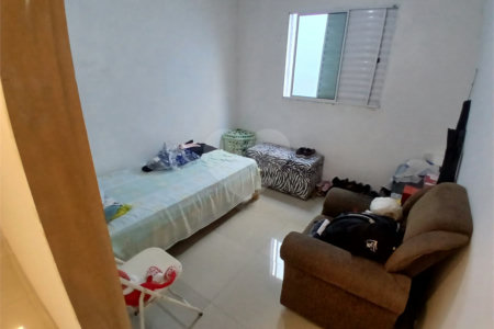 Casa à venda com 3 quartos, sendo 1 suíte,  em Mogi Moderno, Mogi das Cruzes, SP