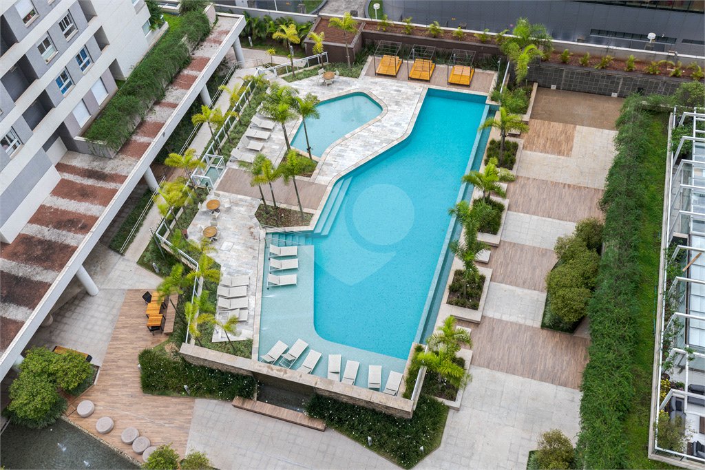 Apartamento à venda com 3 suítes em Chácara Santo Antônio, São Paulo, SP