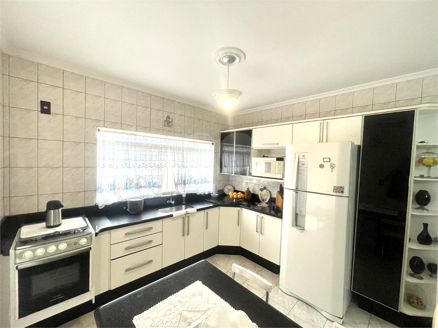 Casa à venda com 3 quartos, sendo 1 suíte, em Parque Bela Vista, Votorantim, SP