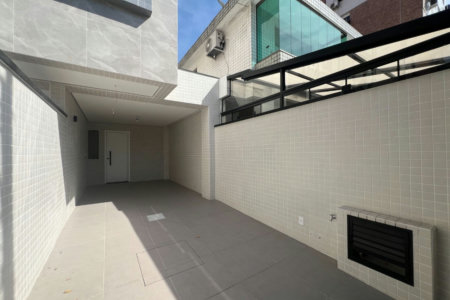 Casa com 3 dormitórios à venda, 155 m² por R$ 1.450.000,00 - Aparecida - Santos/SP