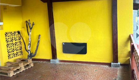 Sobrado à venda com 5 quartos, sendo 2 suítes,  em Vila Universitária, São Paulo, SP