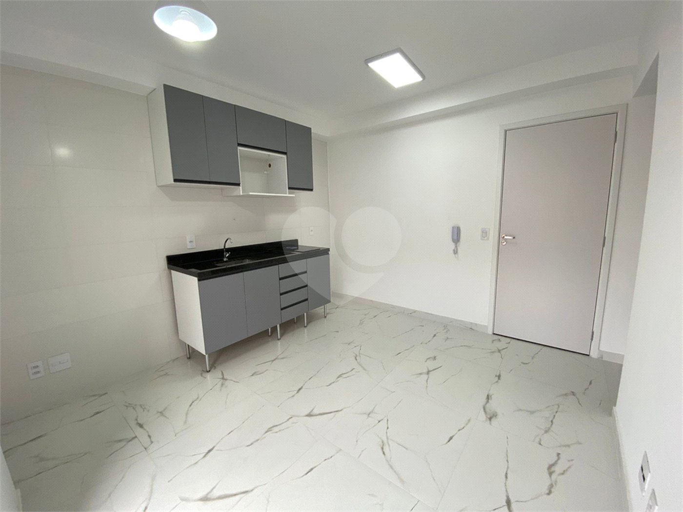 Apartamento à venda com 2 quartos em Parada Inglesa, São Paulo, SP