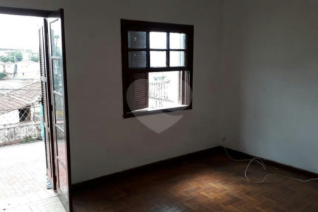 Sobrado à venda com 3 quartos, sendo 1 suíte, em Vila Gustavo, São Paulo, SP
