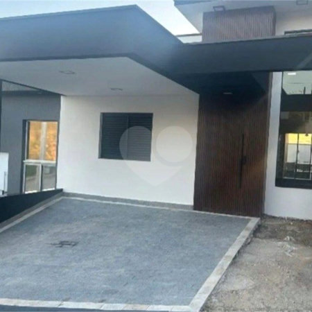 Casa à venda com 3 quartos, sendo 1 suíte, no condomínio Horto Florestal Villagio, Sorocaba - SP