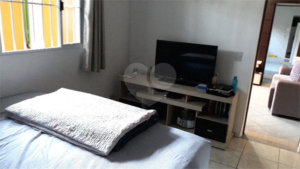 Sobrado à venda com 3 quartos, sendo 1 suíte, em Jardim Peri, São Paulo, SP