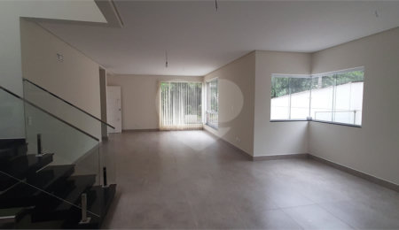 Casa à venda com 3 suítes em Tucuruvi, São Paulo, SP