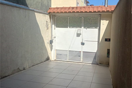 Sobrado à venda com 3 quartos, sendo 1 suíte,  em Campo Grande, São Paulo, SP