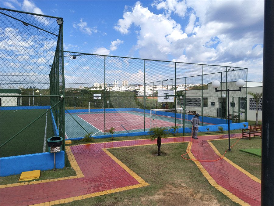 Casa à venda com 3 quartos, sendo 1 suíte,  no condomínio Horto Florestal Villagio, Sorocaba - SP
