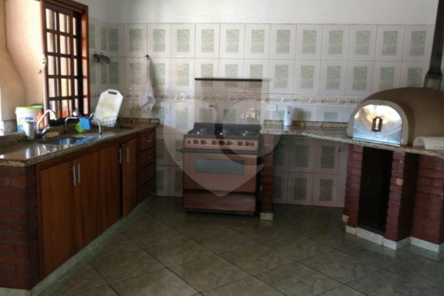 Casa Térrea à venda com 3 suítes em Vila Gustavo, São Paulo, SP