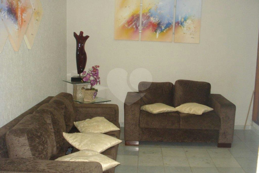Casa à venda com 5 quartos, sendo 1 suíte, em Vila Guilherme, São Paulo, SP
