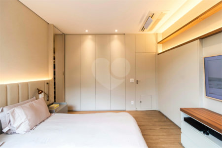 Apartamento à venda com 2 suítes em Brooklin, São Paulo, SP