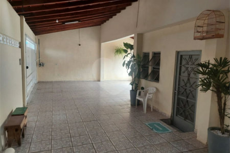 Casa de Vila à venda com 3 quartos em Jardim Santa Cruz, Salto, SP