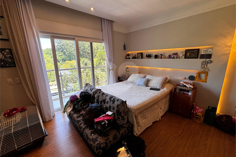 Casa à venda com 4 quartos, sendo 3 suítes, no condomínio Reserva Nova Cantareira, São Paulo - SP