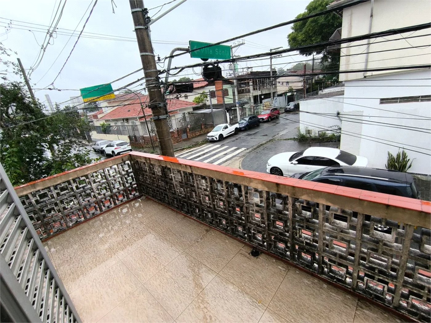 Sobrado à venda com 5 quartos, sendo 1 suíte, em Jardim Trussardi, São Paulo, SP