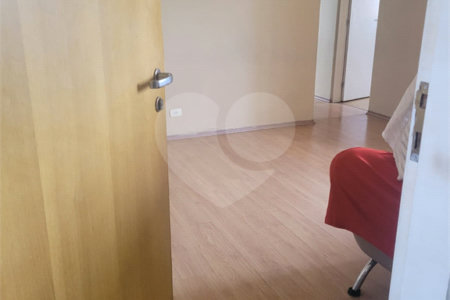 Apartamento à venda com 2 quartos em Vila Júlia, Poá, SP