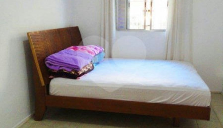 Casa Térrea à venda com 3 quartos, sendo 1 suíte,  em Vila Galvão, Guarulhos, SP