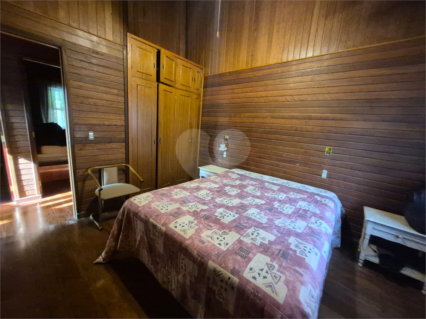 Casa à venda com 3 quartos, sendo 1 suíte, no condomínio Alpes da Cantareira, Mairiporã - SP