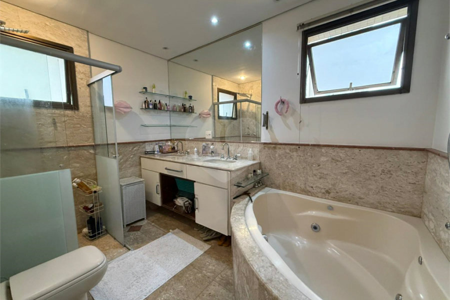 Apartamento à venda ou para alugar com 3 suítes em Santana, São Paulo, SP