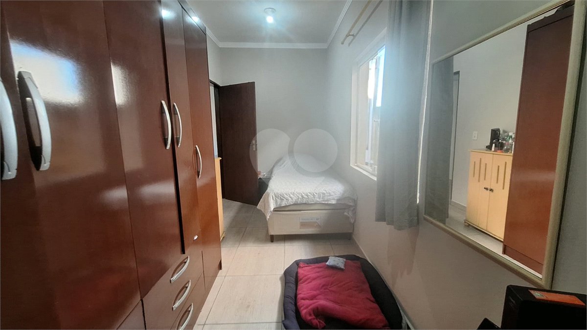 Casa à venda com 3 quartos, sendo 1 suíte,  em Jardim São Conrado, Sorocaba, SP