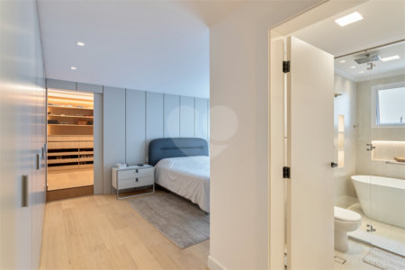 Apartamento à venda com 4 suítes em Panamby, São Paulo, SP