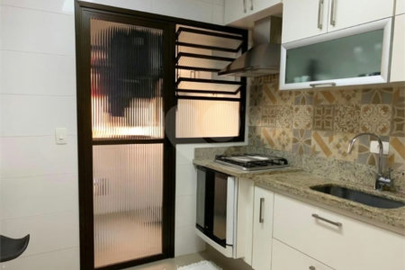 Apartamento à venda com 3 quartos, sendo 1 suíte, em Jardim das Vertentes, São Paulo, SP