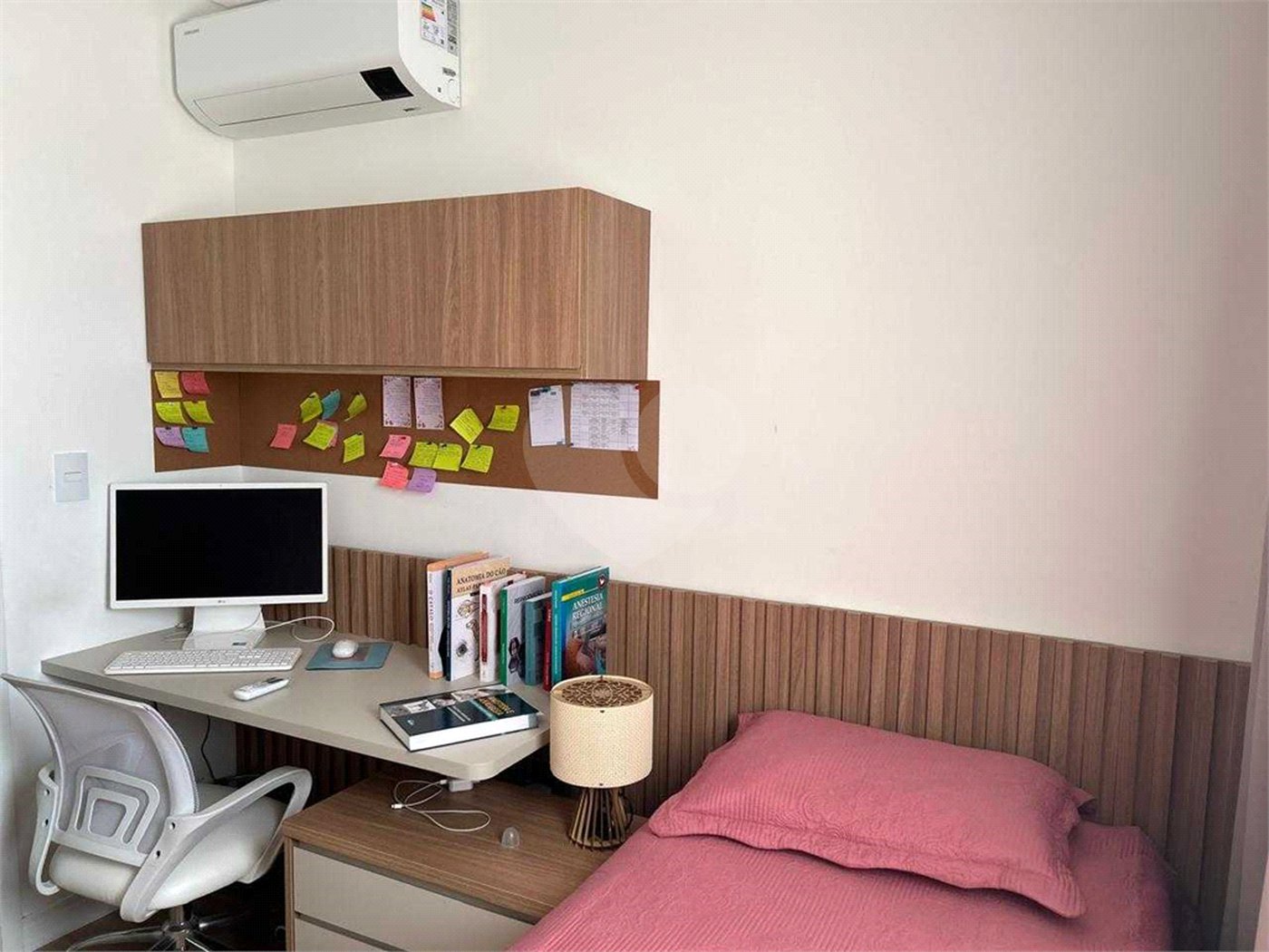 Apartamento à venda com 2 quartos, sendo 1 suíte, em Jardim Piratininga, Sorocaba, SP