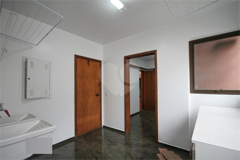 Apartamento à venda com 4 quartos, sendo 2 suítes,  em Real Parque, São Paulo, SP