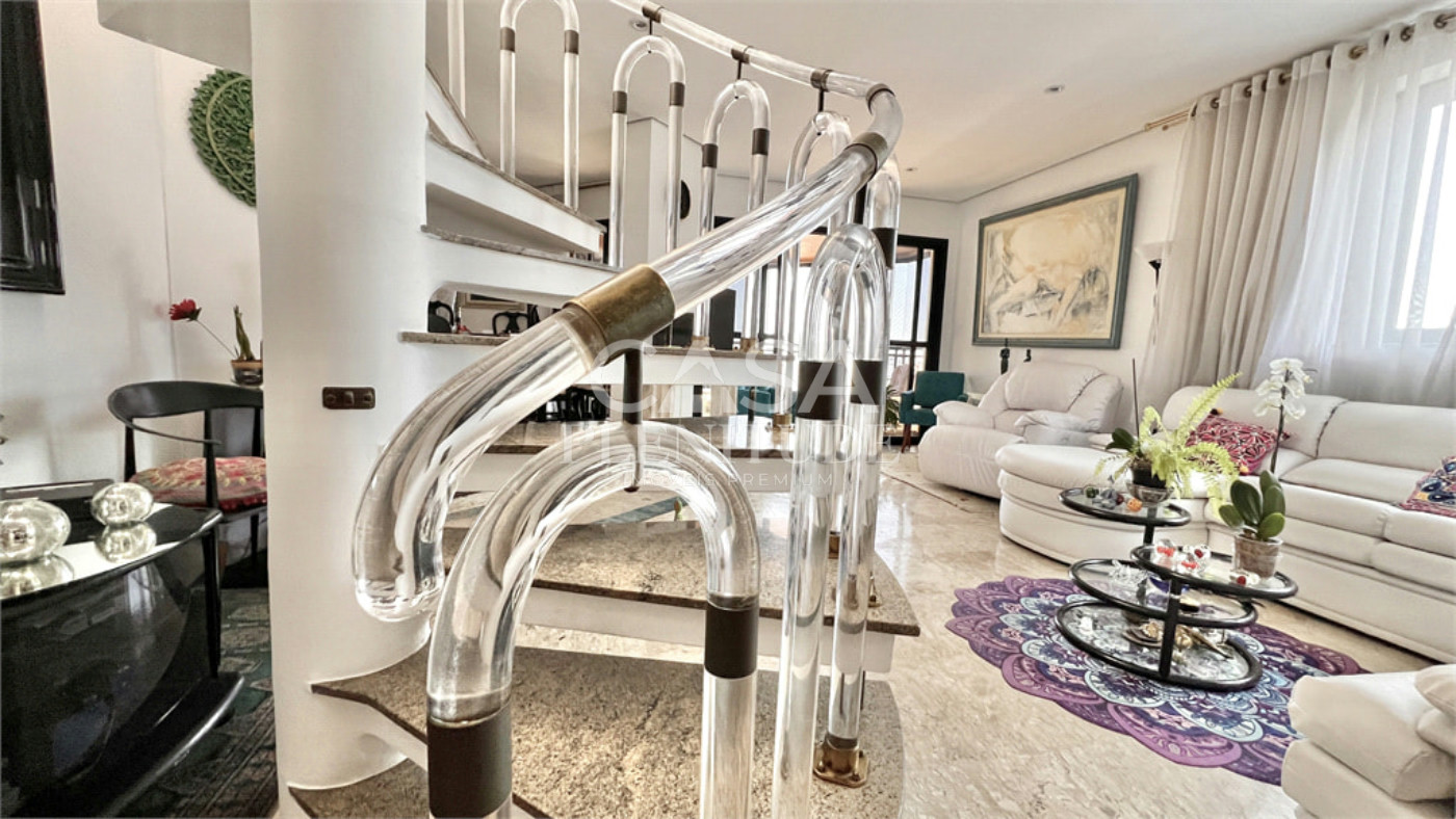 Apartamento à venda com 4 quartos, sendo 1 suíte,  em Vila Mariana, São Paulo, SP
