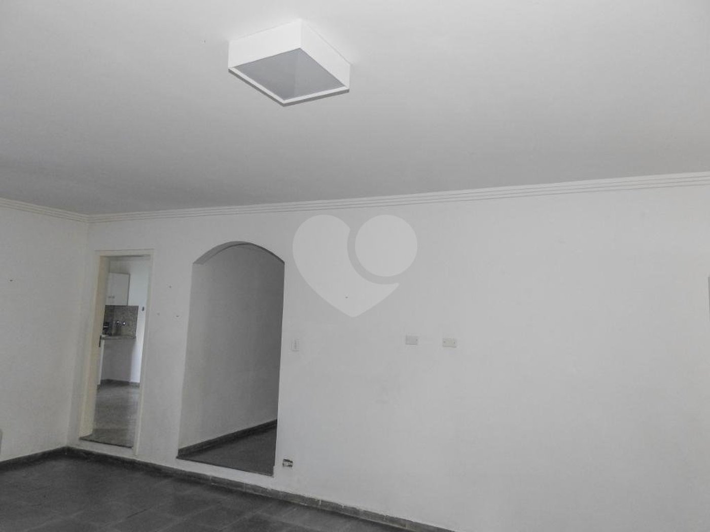 Casa Térrea à venda com 4 quartos, sendo 2 suítes, em Jardim das Bandeiras, São Paulo, SP