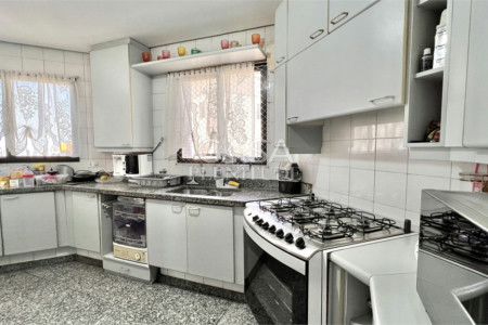 Apartamento à venda com 4 quartos, sendo 1 suíte,  em Vila Mariana, São Paulo, SP